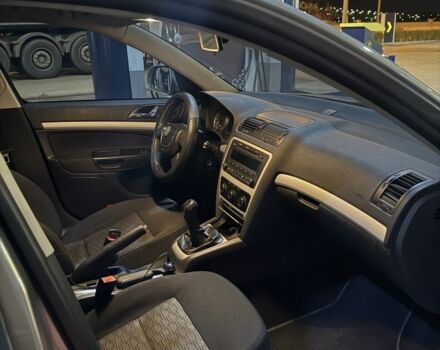 Сірий Шкода Октавія, об'ємом двигуна 1.6 л та пробігом 262 тис. км за 4500 $, фото 7 на Automoto.ua