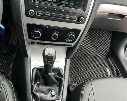 Серый Шкода Октавия, объемом двигателя 1.8 л и пробегом 239 тыс. км за 8800 $, фото 37 на Automoto.ua