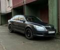 Шкода Октавия 2011 в Черновцах на Automoto.ua Серый Шкода Октавия, объемом двигателя 1.82 л и пробегом 76 тыс. км за 8752 $, фото 1 на Automoto.ua
