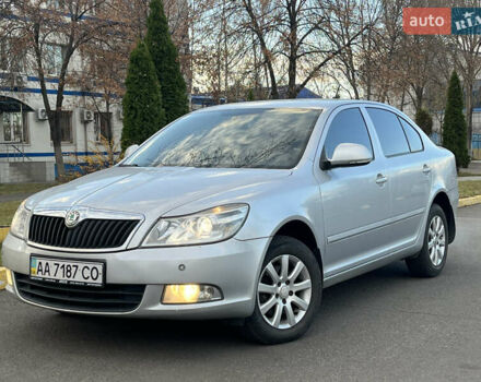 Сірий Шкода Октавія, об'ємом двигуна 1.8 л та пробігом 215 тис. км за 6350 $, фото 2 на Automoto.ua