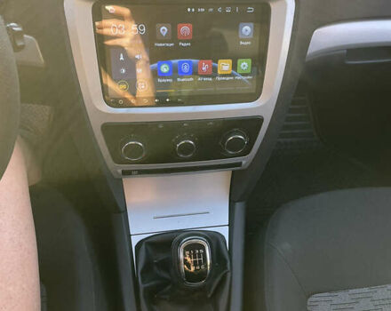 Сірий Шкода Октавія, об'ємом двигуна 1.8 л та пробігом 185 тис. км за 8000 $, фото 9 на Automoto.ua