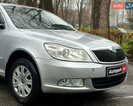 Сірий Шкода Октавія, об'ємом двигуна 1.6 л та пробігом 226 тис. км за 6990 $, фото 4 на Automoto.ua