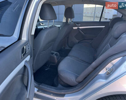 Серый Шкода Октавия, объемом двигателя 1.8 л и пробегом 215 тыс. км за 6550 $, фото 9 на Automoto.ua