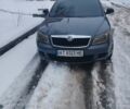 Серый Шкода Октавия, объемом двигателя 1.6 л и пробегом 245 тыс. км за 7600 $, фото 3 на Automoto.ua