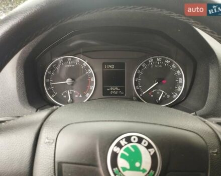 Серый Шкода Октавия, объемом двигателя 1.6 л и пробегом 245 тыс. км за 7600 $, фото 1 на Automoto.ua