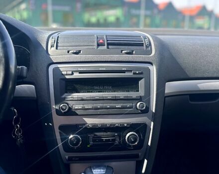 Шкода Октавия 2011 в Ирпене на Automoto.ua Серый Шкода Октавия, объемом двигателя 1.8 л и пробегом 158 тыс. км за 10500 $, фото 7 на Automoto.ua