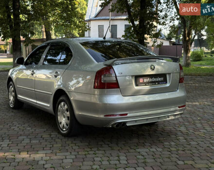 Сірий Шкода Октавія, об'ємом двигуна 2 л та пробігом 254 тис. км за 8400 $, фото 23 на Automoto.ua