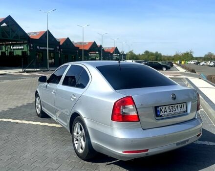 Шкода Октавия 2011 в Ирпене на Automoto.ua Серый Шкода Октавия, объемом двигателя 1.8 л и пробегом 158 тыс. км за 10500 $, фото 5 на Automoto.ua