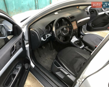 Серый Шкода Октавия, объемом двигателя 1.8 л и пробегом 245 тыс. км за 8000 $, фото 8 на Automoto.ua