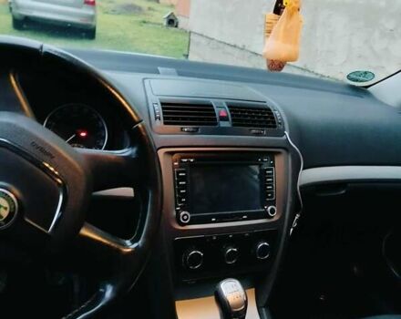 Серый Шкода Октавия, объемом двигателя 1.97 л и пробегом 322 тыс. км за 7500 $, фото 5 на Automoto.ua