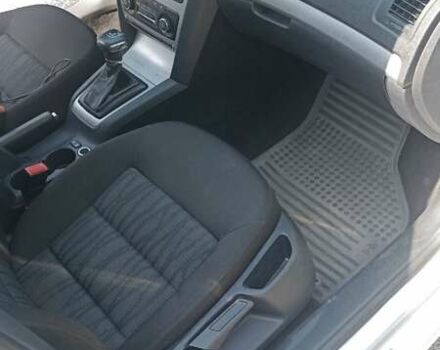 Серый Шкода Октавия, объемом двигателя 1.4 л и пробегом 254 тыс. км за 6500 $, фото 9 на Automoto.ua