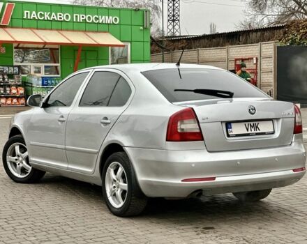 Серый Шкода Октавия, объемом двигателя 1.6 л и пробегом 221 тыс. км за 7600 $, фото 3 на Automoto.ua