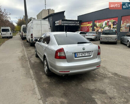 Серый Шкода Октавия, объемом двигателя 1.6 л и пробегом 255 тыс. км за 6600 $, фото 2 на Automoto.ua
