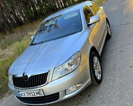 Серый Шкода Октавия, объемом двигателя 1.8 л и пробегом 165 тыс. км за 9800 $, фото 1 на Automoto.ua