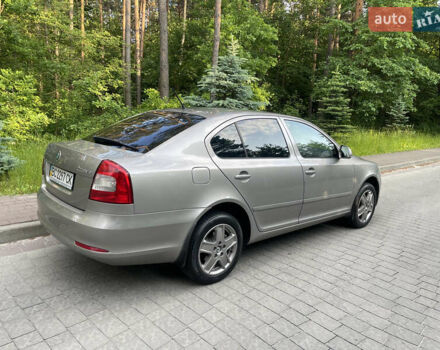 Серый Шкода Октавия, объемом двигателя 1.8 л и пробегом 185 тыс. км за 7600 $, фото 24 на Automoto.ua