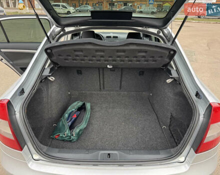 Серый Шкода Октавия, объемом двигателя 1.8 л и пробегом 166 тыс. км за 7300 $, фото 10 на Automoto.ua