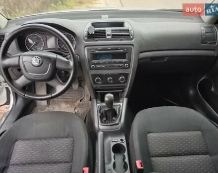 Сірий Шкода Октавія, об'ємом двигуна 1.6 л та пробігом 187 тис. км за 7900 $, фото 10 на Automoto.ua