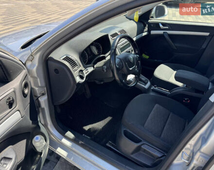 Сірий Шкода Октавія, об'ємом двигуна 1.6 л та пробігом 306 тис. км за 7900 $, фото 6 на Automoto.ua