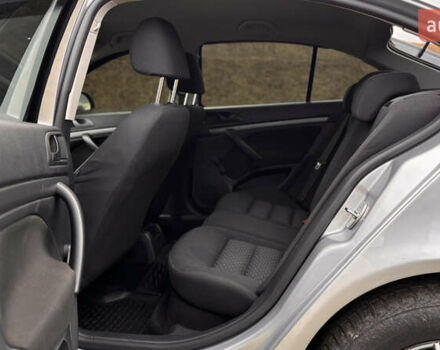 Сірий Шкода Октавія, об'ємом двигуна 1.6 л та пробігом 202 тис. км за 7700 $, фото 20 на Automoto.ua