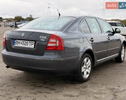 Серый Шкода Октавия, объемом двигателя 1.6 л и пробегом 301 тыс. км за 7500 $, фото 4 на Automoto.ua