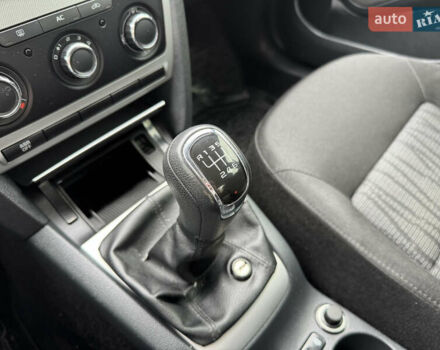 Серый Шкода Октавия, объемом двигателя 1.8 л и пробегом 166 тыс. км за 7300 $, фото 18 на Automoto.ua