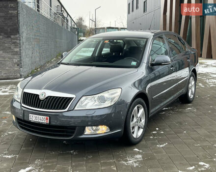 Серый Шкода Октавия, объемом двигателя 1.8 л и пробегом 212 тыс. км за 9333 $, фото 3 на Automoto.ua