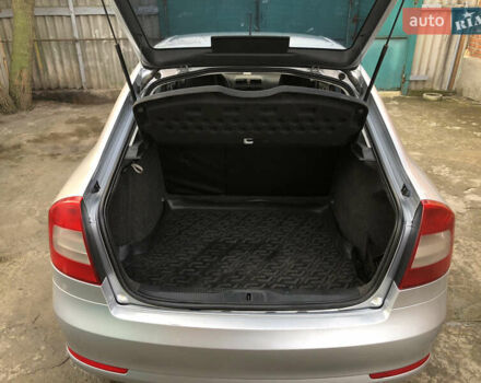 Серый Шкода Октавия, объемом двигателя 1.8 л и пробегом 245 тыс. км за 8000 $, фото 12 на Automoto.ua