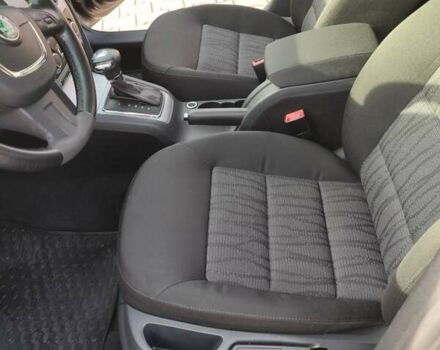 Серый Шкода Октавия, объемом двигателя 1.98 л и пробегом 250 тыс. км за 10300 $, фото 12 на Automoto.ua