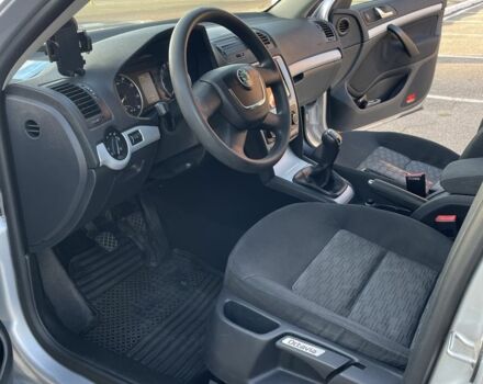 Серый Шкода Октавия, объемом двигателя 1.8 л и пробегом 185 тыс. км за 8000 $, фото 2 на Automoto.ua