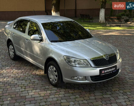 Сірий Шкода Октавія, об'ємом двигуна 2 л та пробігом 254 тис. км за 8400 $, фото 8 на Automoto.ua