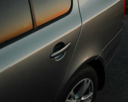 Шкода Октавія 2012 у Полтаві на Automoto.ua Сірий Шкода Октавія, об'ємом двигуна 1.6 л та пробігом 141 тис. км за 9200 $, фото 3 на Automoto.ua