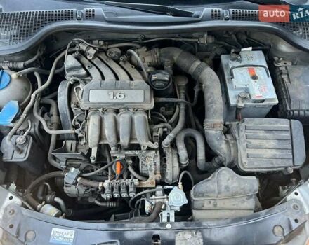 Серый Шкода Октавия, объемом двигателя 1.6 л и пробегом 235 тыс. км за 7500 $, фото 4 на Automoto.ua