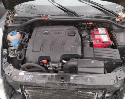 Сірий Шкода Октавія, об'ємом двигуна 1.6 л та пробігом 301 тис. км за 2500 $, фото 16 на Automoto.ua
