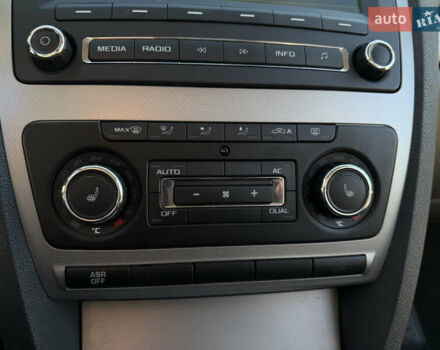 Серый Шкода Октавия, объемом двигателя 1.6 л и пробегом 246 тыс. км за 7999 $, фото 40 на Automoto.ua