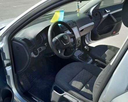 Шкода Октавія 2012 у Запоріжжя на Automoto.ua Сірий Шкода Октавія, об'ємом двигуна 1.8 л та пробігом 198 тис. км за 8300 $, фото 12 на Automoto.ua