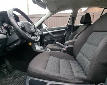 Сірий Шкода Октавія, об'ємом двигуна 2 л та пробігом 245 тис. км за 9200 $, фото 16 на Automoto.ua