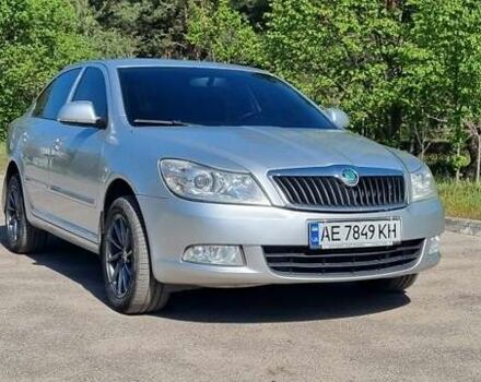 Сірий Шкода Октавія, об'ємом двигуна 1.8 л та пробігом 130 тис. км за 9200 $, фото 1 на Automoto.ua
