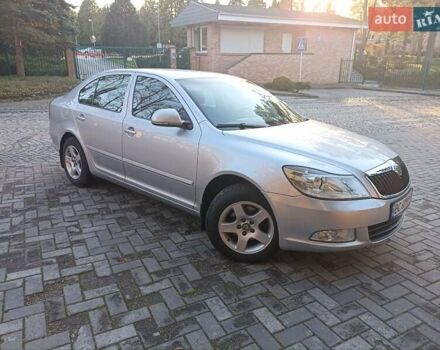 Сірий Шкода Октавія, об'ємом двигуна 1.6 л та пробігом 230 тис. км за 7777 $, фото 4 на Automoto.ua