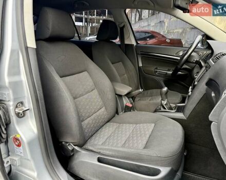 Серый Шкода Октавия, объемом двигателя 1.8 л и пробегом 223 тыс. км за 8200 $, фото 9 на Automoto.ua