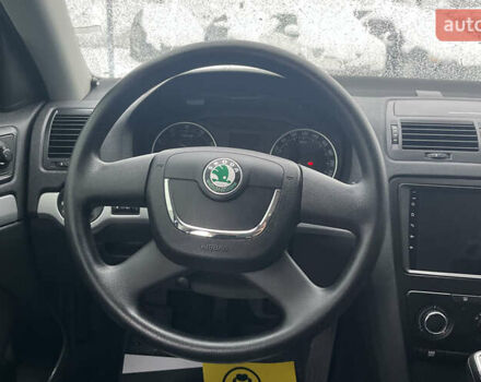 Сірий Шкода Октавія, об'ємом двигуна 1.8 л та пробігом 182 тис. км за 8600 $, фото 9 на Automoto.ua