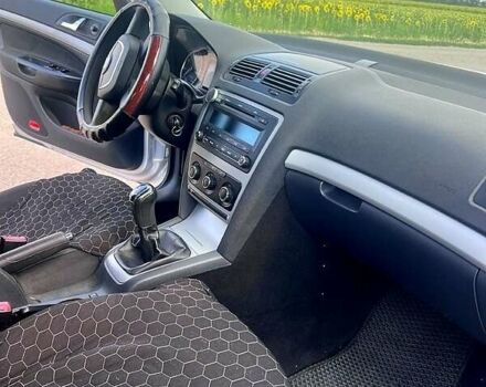 Сірий Шкода Октавія, об'ємом двигуна 1.6 л та пробігом 180 тис. км за 8400 $, фото 4 на Automoto.ua