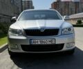 Серый Шкода Октавия, объемом двигателя 1.8 л и пробегом 174 тыс. км за 12800 $, фото 3 на Automoto.ua