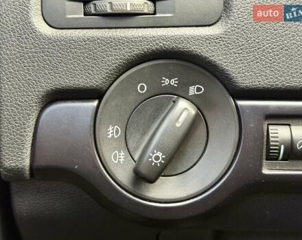 Серый Шкода Октавия, объемом двигателя 1.8 л и пробегом 223 тыс. км за 8200 $, фото 19 на Automoto.ua