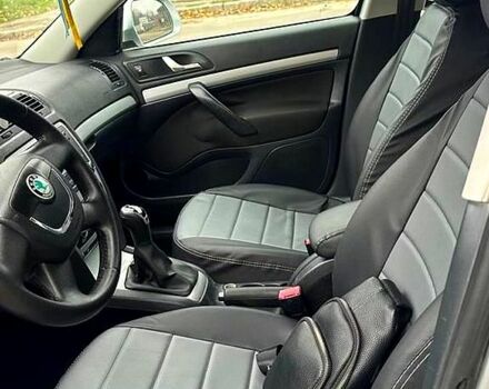Сірий Шкода Октавія, об'ємом двигуна 1.6 л та пробігом 175 тис. км за 9100 $, фото 7 на Automoto.ua