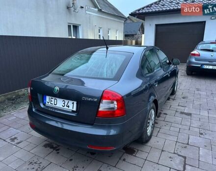 Сірий Шкода Октавія, об'ємом двигуна 2 л та пробігом 244 тис. км за 9400 $, фото 5 на Automoto.ua