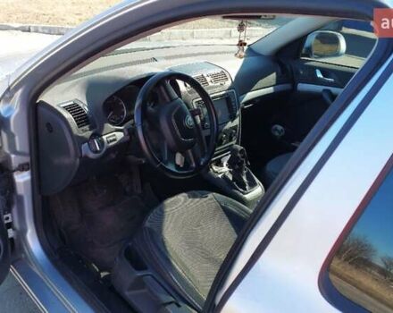 Шкода Октавия 2012 в Зенькове на Automoto.ua Серый Шкода Октавия, объемом двигателя 1.6 л и пробегом 90 тыс. км за 13000 $, фото 13 на Automoto.ua