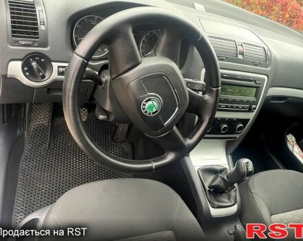 Сірий Шкода Октавія, об'ємом двигуна 1.4 л та пробігом 225 тис. км за 7200 $, фото 6 на Automoto.ua