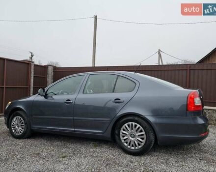 Сірий Шкода Октавія, об'ємом двигуна 2 л та пробігом 245 тис. км за 9200 $, фото 4 на Automoto.ua