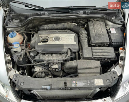 Сірий Шкода Октавія, об'ємом двигуна 1.8 л та пробігом 101 тис. км за 8950 $, фото 20 на Automoto.ua