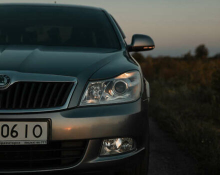 Шкода Октавія 2012 у Полтаві на Automoto.ua Сірий Шкода Октавія, об'ємом двигуна 1.6 л та пробігом 141 тис. км за 9200 $, фото 4 на Automoto.ua